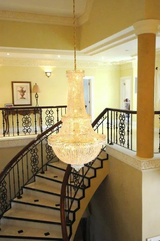 Otel Genesis Sheer Elegance Villa Saint James