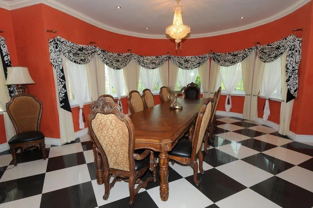 Otel Genesis Sheer Elegance Villa Saint James