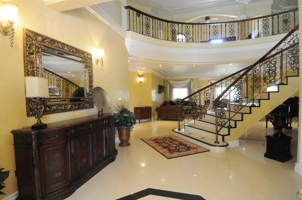 Hotel Genesis Sheer Elegance Villa Saint James